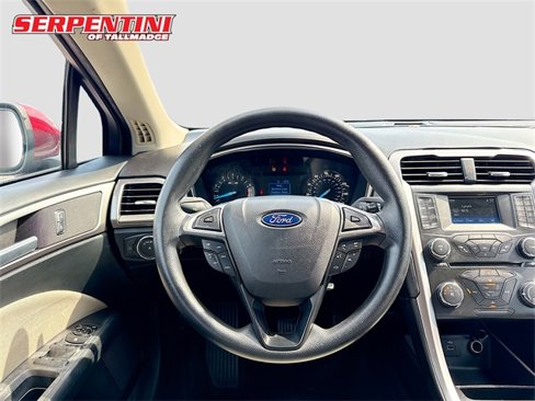 Used 2017 Ford Fusion S image 22