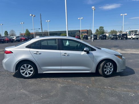 Used 2023 Toyota Corolla LE image 10