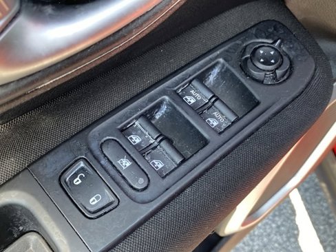 Used 2021 Jeep Renegade Latitude image 21