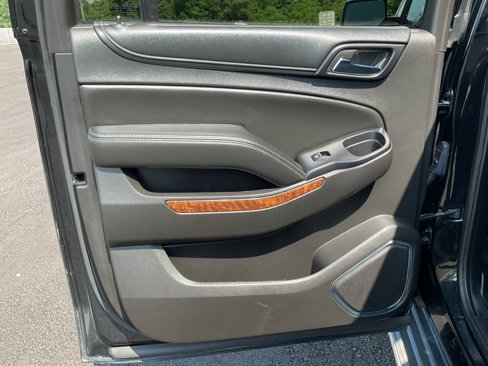 Used 2016 Chevrolet Suburban LTZ image 52