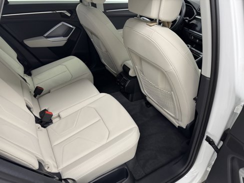 Used 2022 Audi Q3 2.0T Premium image 61