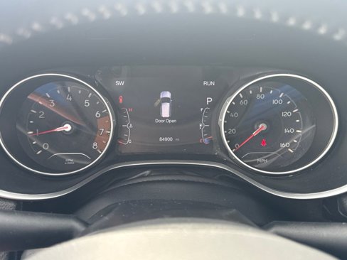 Used 2018 Jeep Compass Latitude w/ Popular Equipment Group image 19