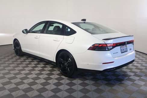 Used 2023 Honda Accord Sport image 6