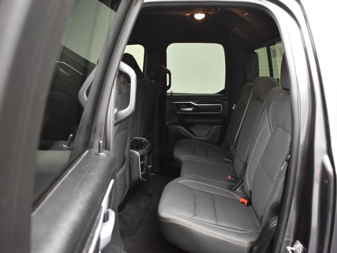 Used 2021 RAM 1500 Big Horn image 10