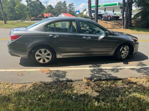 Used 2010 Honda Accord EX-L image 6