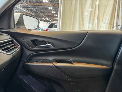 Certified 2021 Chevrolet Equinox LT image 40