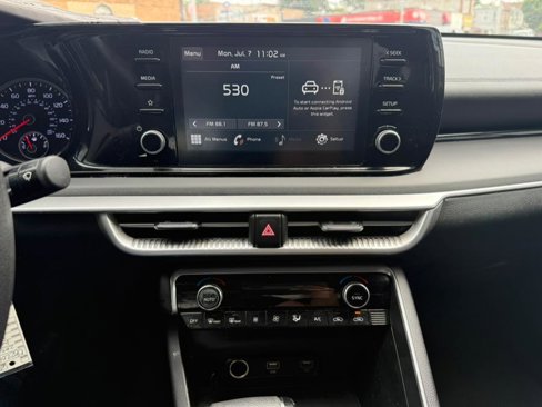 Used 2021 Kia K5 LX image 14
