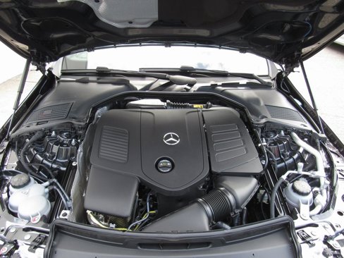 New 2025 Mercedes-Benz C 300 4MATIC Sedan image 8