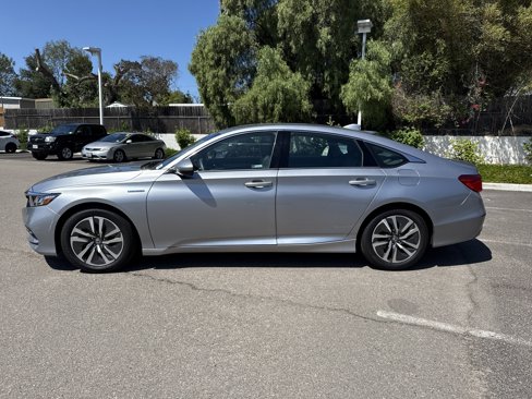 Certified 2020 Honda Accord Hybrid image 2