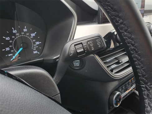 Used 2022 Ford Escape SEL image 16