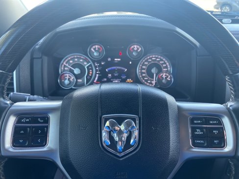 Used 2015 RAM 1500 Limited image 16