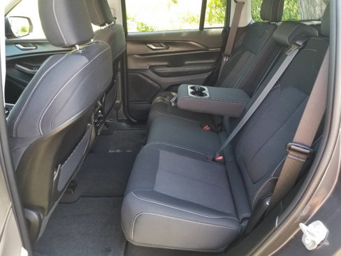 Certified 2023 Jeep Grand Cherokee Laredo image 13