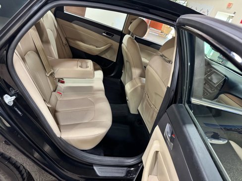 Used 2018 Hyundai Sonata SEL image 32