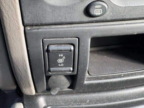 Used 2004 Jeep Grand Cherokee Limited w/ Cold Weather Group image 17