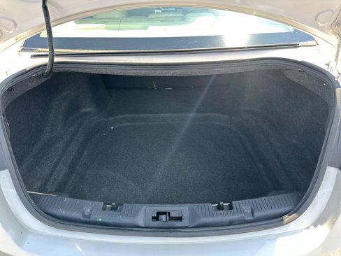 Used 2018 Ford Taurus SEL w/ Equipment Group 201A image 20
