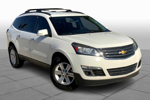 Used 2013 Chevrolet Traverse LT image 2