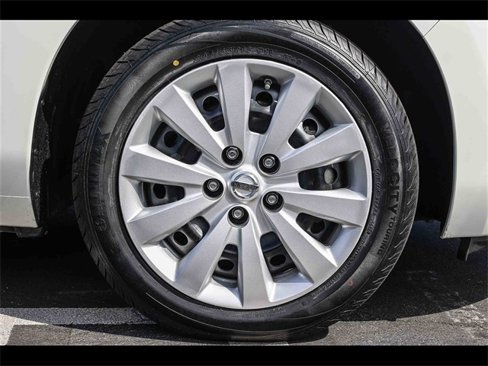Used 2016 Nissan Leaf S w/ Charger Package image 9