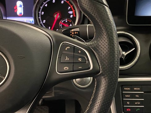 Used 2018 Mercedes-Benz CLA 250 image 30