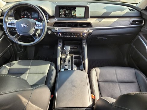 Used 2020 Kia Telluride EX image 16