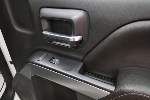 Used 2017 Chevrolet Silverado 1500 LT w/ All Star Edition image 17