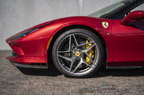 Used 2021 Ferrari F8 Tributo image 13