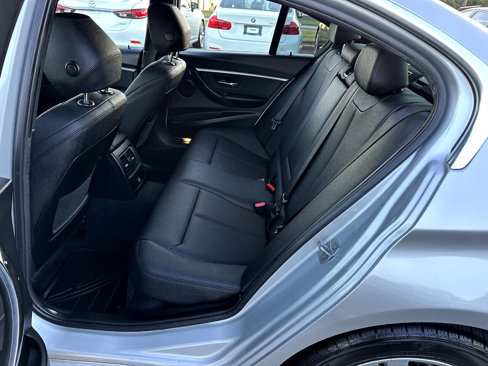 Used 2017 BMW 330i xDrive Sedan image 9