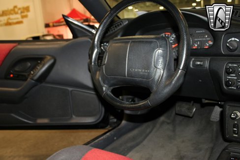 Used 1994 Chevrolet Camaro Z28 image 14