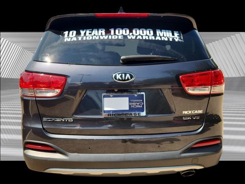 Used 2016 Kia Sorento EX w/ EX Touring Package image 5