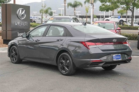 Certified 2023 Hyundai Elantra SEL image 7