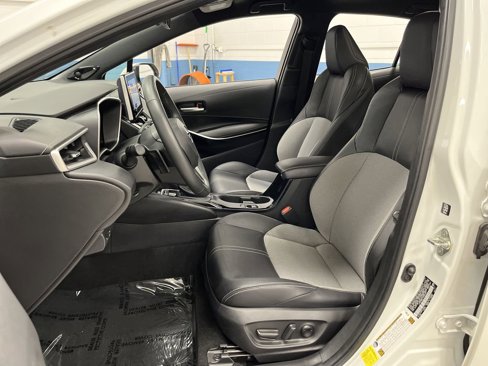 Used 2024 Toyota Corolla XSE image 4
