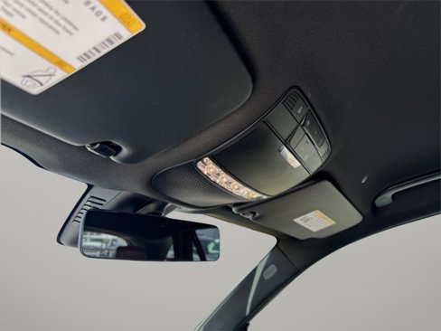 Used 2021 Mercedes-Benz GLC 300 image 20