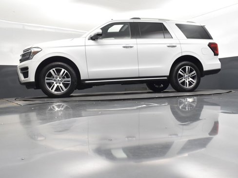 Used 2023 Ford Expedition Limited image 40