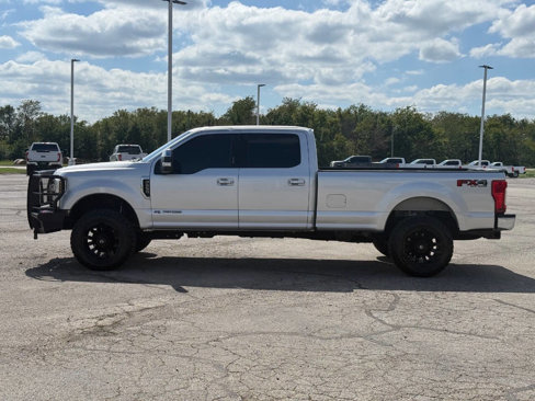 Used 2019 Ford F250 XLT w/ XLT Premium Package image 9