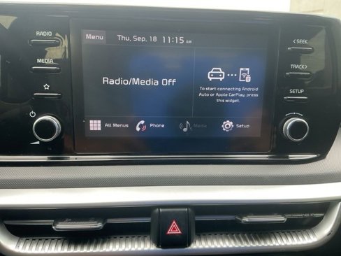 Used 2022 Kia K5 LX image 22