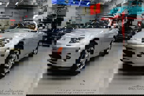 Used 2006 MAZDA MX-5 Miata Touring image 2