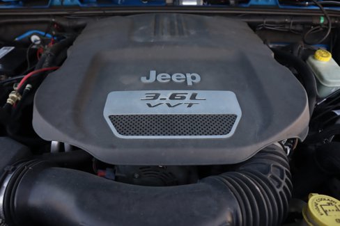 Used 2012 Jeep Wrangler Unlimited Sport image 24