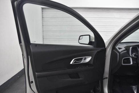 Used 2014 Chevrolet Equinox LT w/ Driver Convenience Package image 9