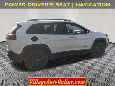 Used 2015 Jeep Cherokee Trailhawk w/ Comfort/Convenience Group image 4