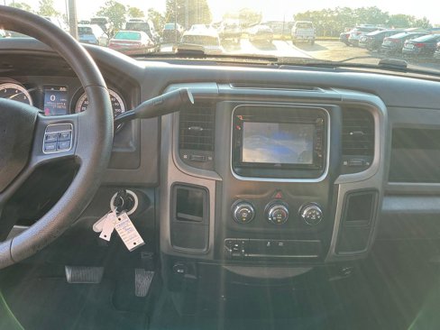 Used 2013 RAM 1500 Express image 17