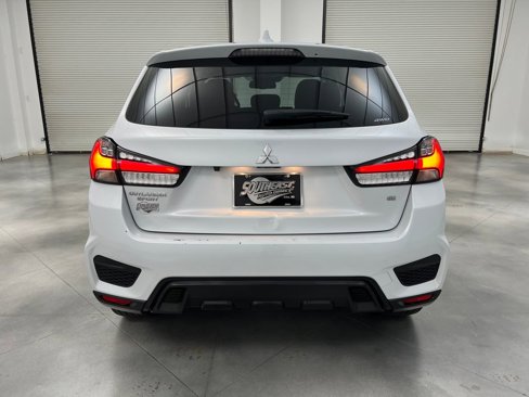 Used 2024 Mitsubishi Outlander Sport SE image 6