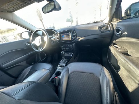 Used 2021 Jeep Compass Latitude image 17