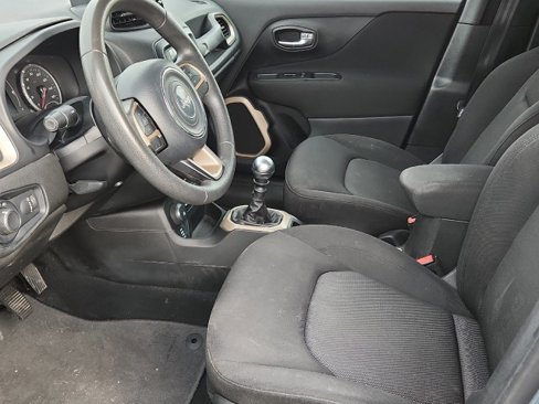 Used 2017 Jeep Renegade Sport w/ Power & Air Group image 15