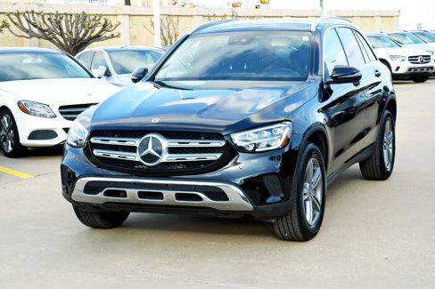Used 2022 Mercedes-Benz GLC 300 image 2
