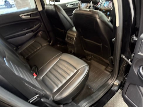 Used 2018 Ford Edge SEL w/ Equipment Group 201A image 44