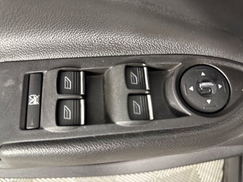 Used 2015 Ford Escape Titanium image 12