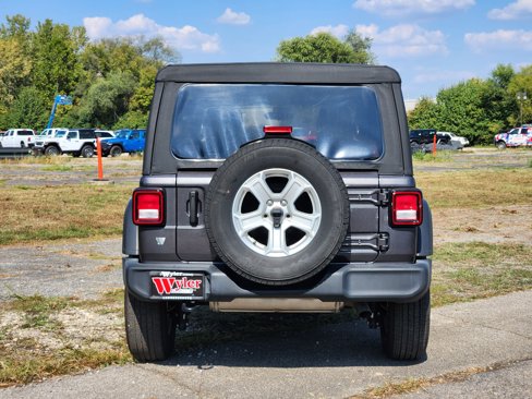 Used 2022 Jeep Wrangler Unlimited Sport image 19