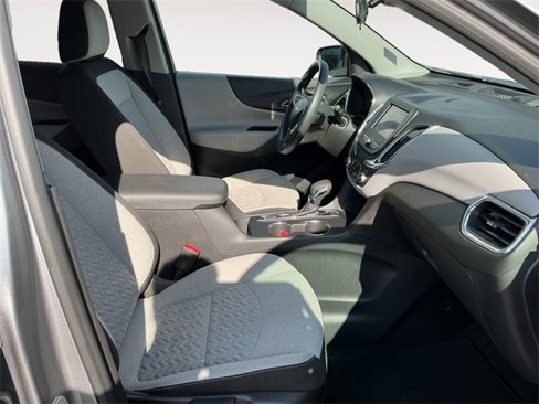 Used 2023 Chevrolet Equinox LT image 13