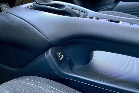 Used 2023 Honda HR-V LX image 25