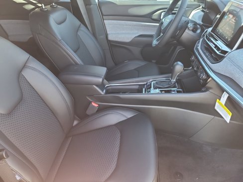 New 2025 Jeep Compass Latitude image 19