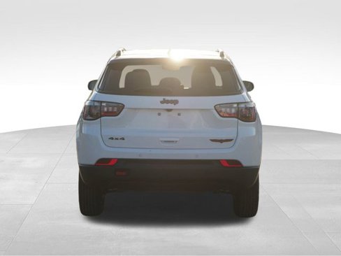 Certified 2024 Jeep Compass Trailhawk image 6